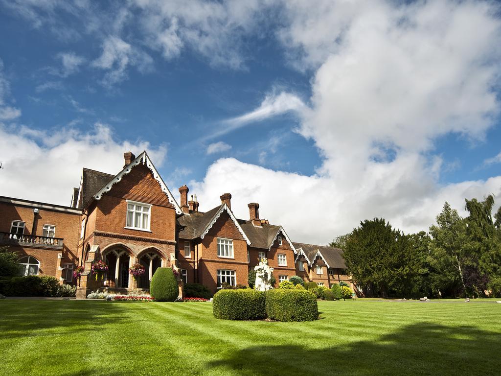 Audleys Wood Hotel, Basingstoke Luaran gambar